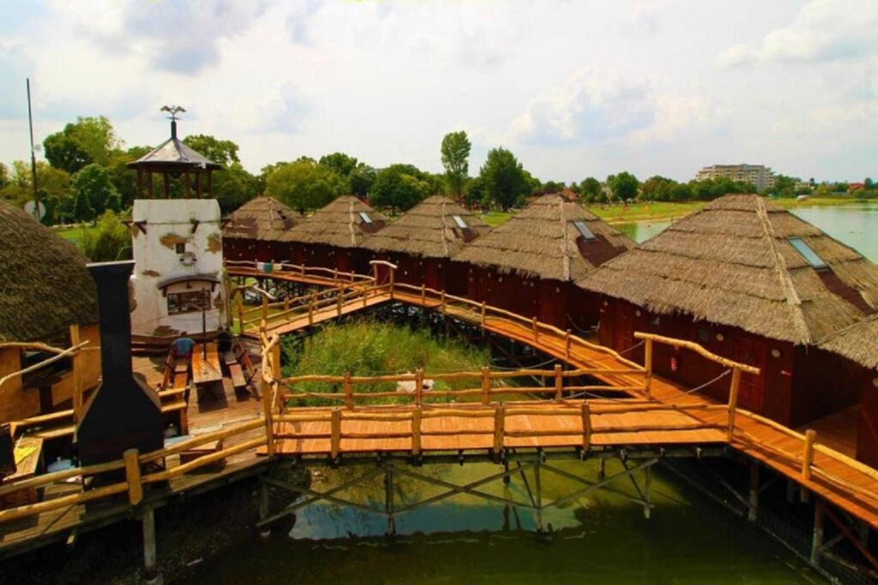 Overwater Cottage - Slovak Tahiti, Senec Bagian luar foto